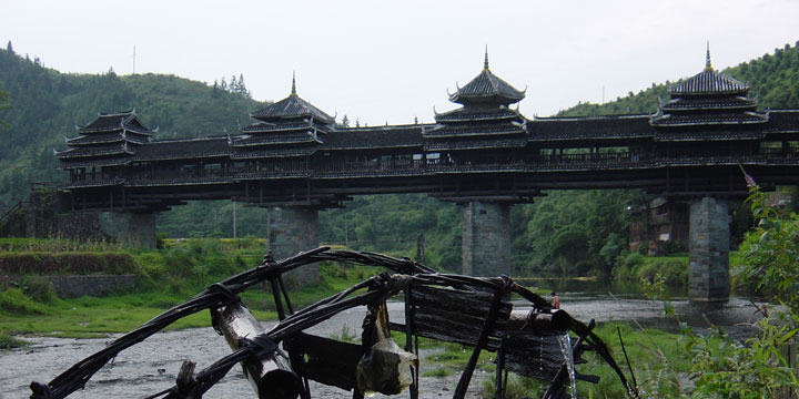 Chengyang Ponte di Vento e Pioggia