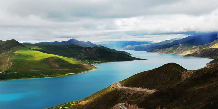 Lago Yamdrok