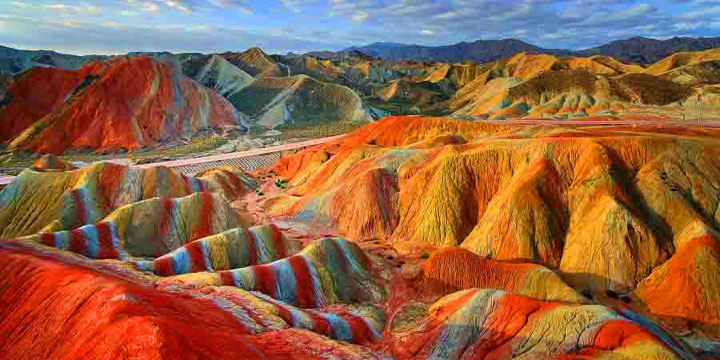 Parco su Landform di Danxia di Zhangye