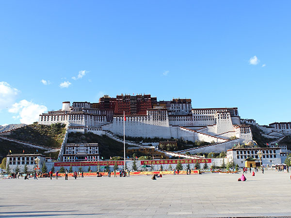 13 Days Trip to Tibet and Panda Tour