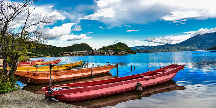 Tour affascinante del lago Lugu Yunnan di 9 giorni