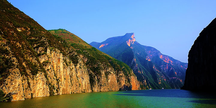 Crociera sulla gola di Qutang e sul fiume Yangtze